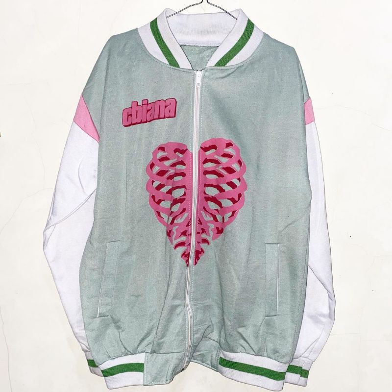 [Preloved] Jaket Varsity Heart