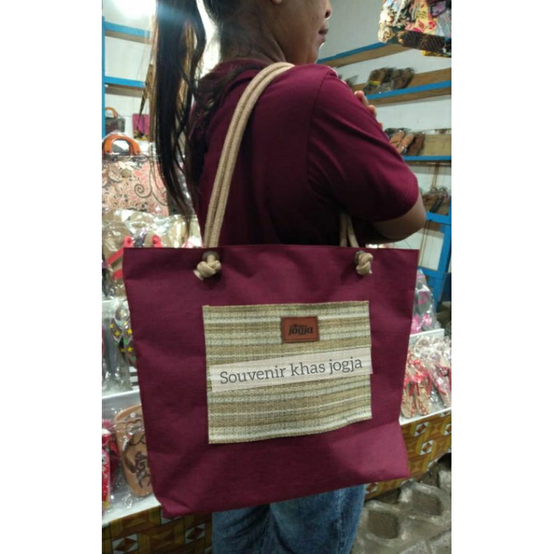 Tas denim tali sumbu|| termurah tas denim bertuliskan jogja oleh oleh khas jogja.