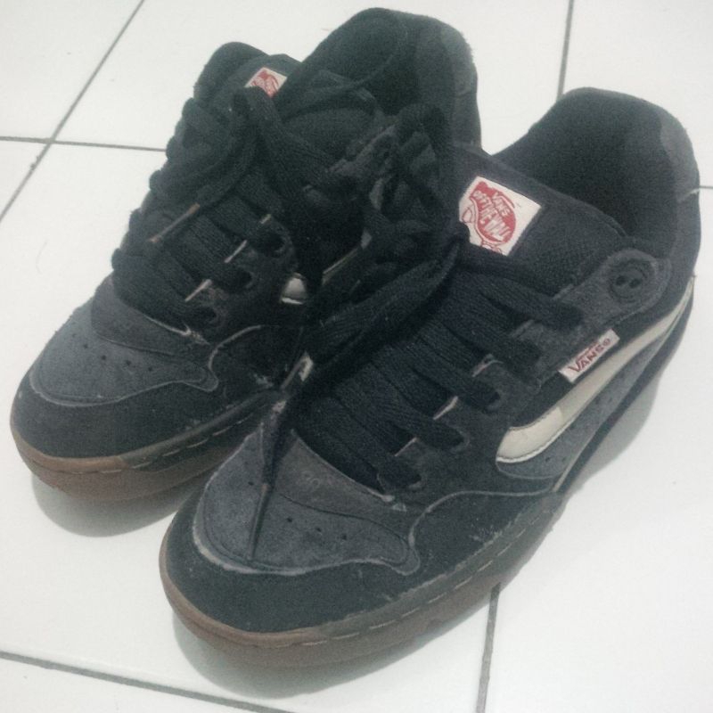 Sepatu Skateboard/Rowley XLT/Not Circa Etnies Emerica Lakai DVS Globe Adio Airwalk Osiris Fallen