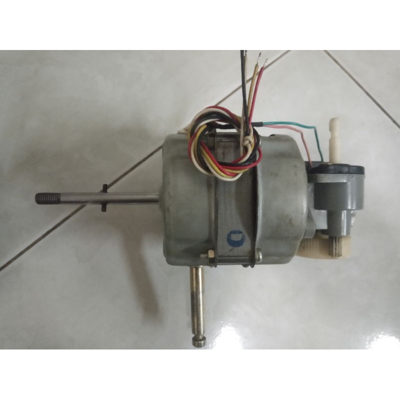 dinamo kipas dinding Maspion 16 inch