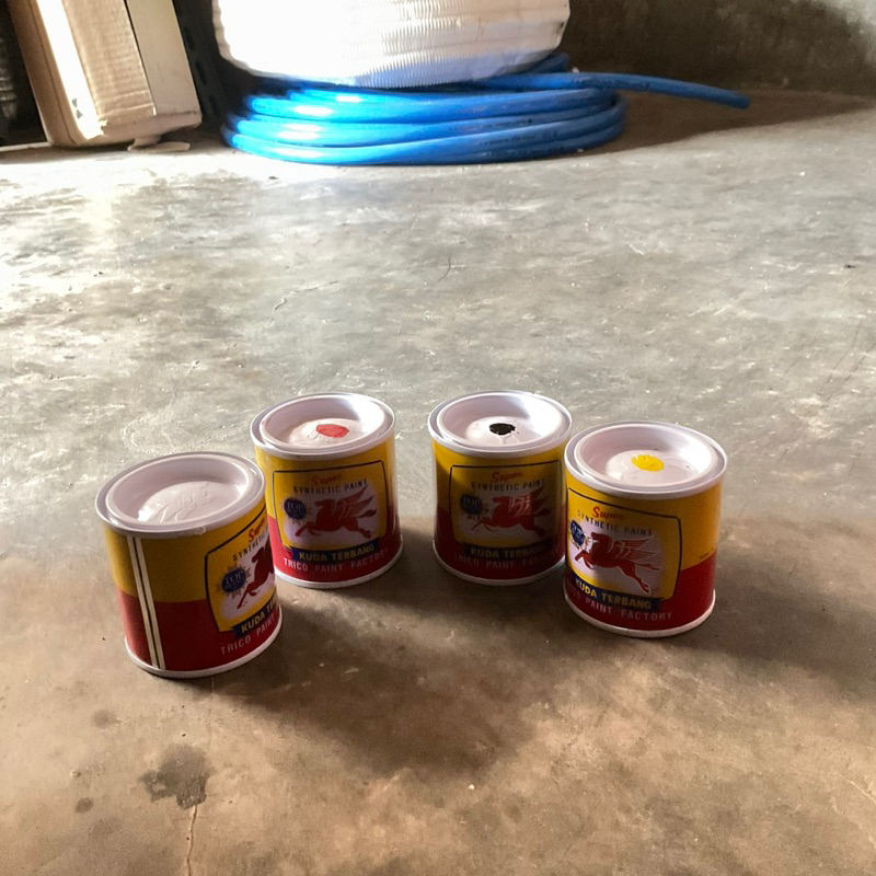 

CAT MINYAK KALENG KUDA TERBANG