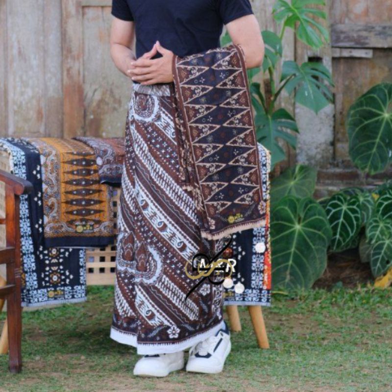 SARUNG BATIK MOTIF SENO GORDA SARUNG MOTIF SENO SARUNG BATIK GUS IQDAM NYELL