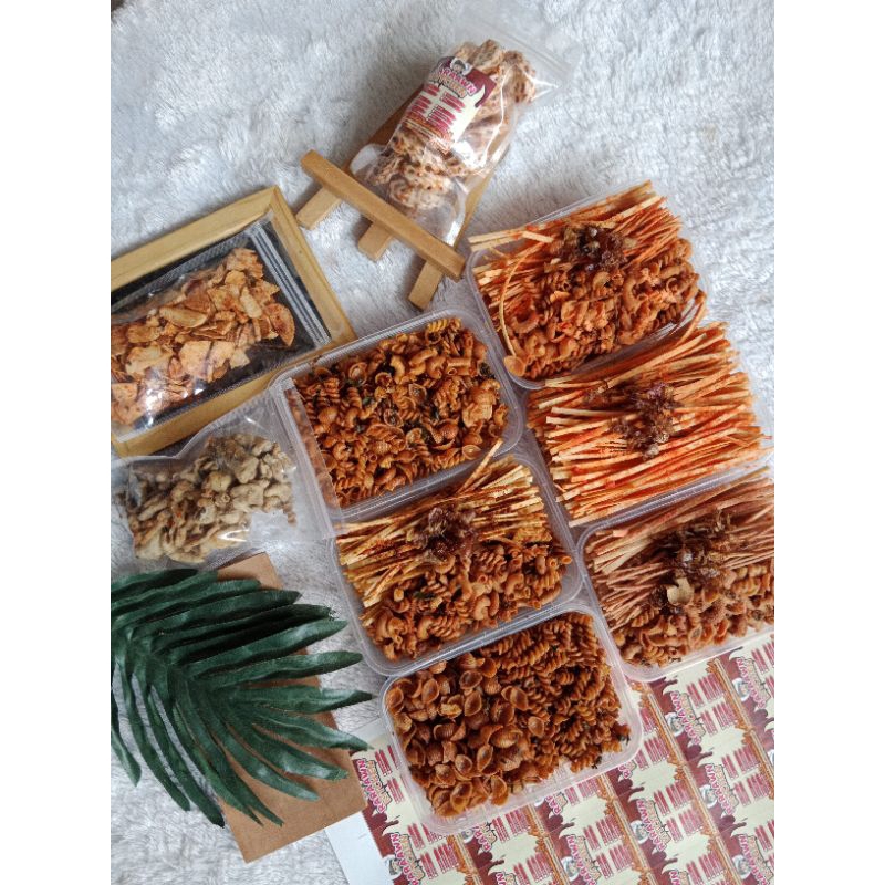 

PROMO!!! HOMEMADE -Lidilidian, Makaroni, Kerang, Spiral, Basreng, Usus, Cikur-