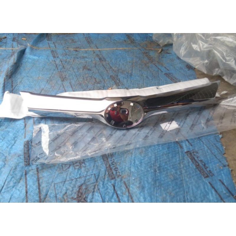 Moulding List Chrome Depan Avanza Xenia 2016 2017 2018 Original