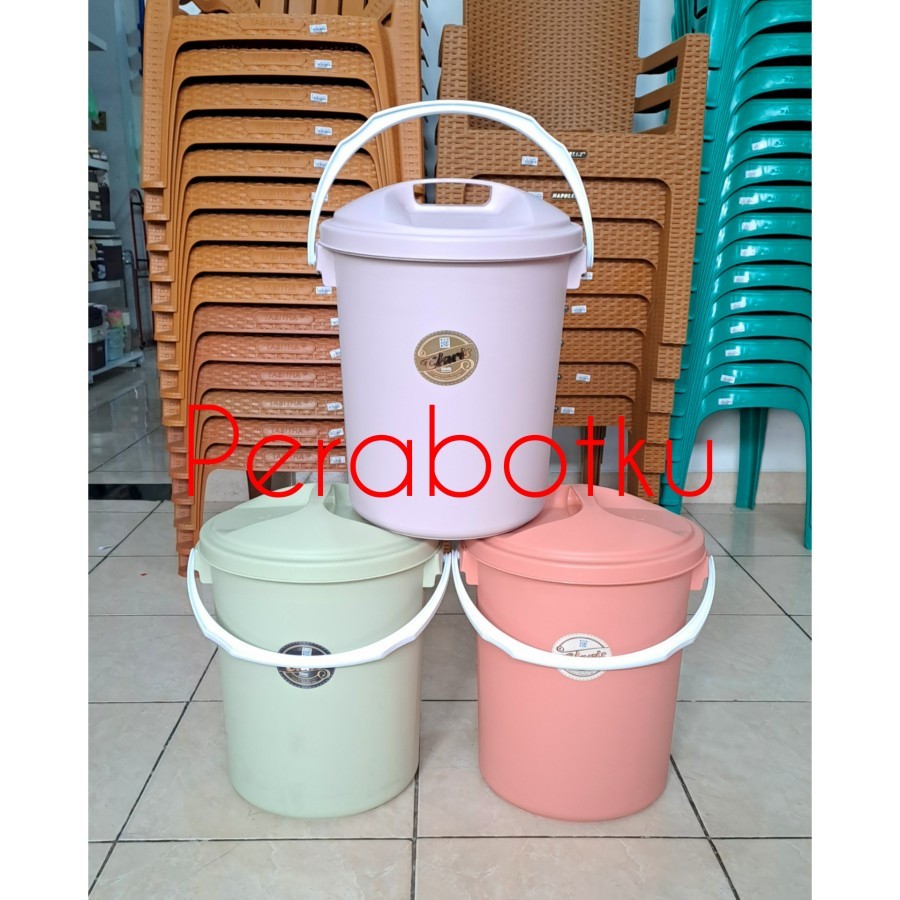 Ember + Tutup Claris Pax 27 Liter / Ember Plastik Warna