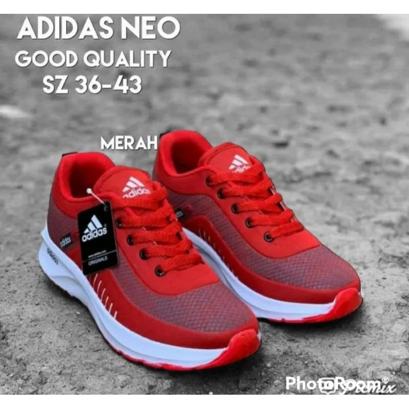 sepatu olahraga wanita/sepatu sneaker/sepatu joging