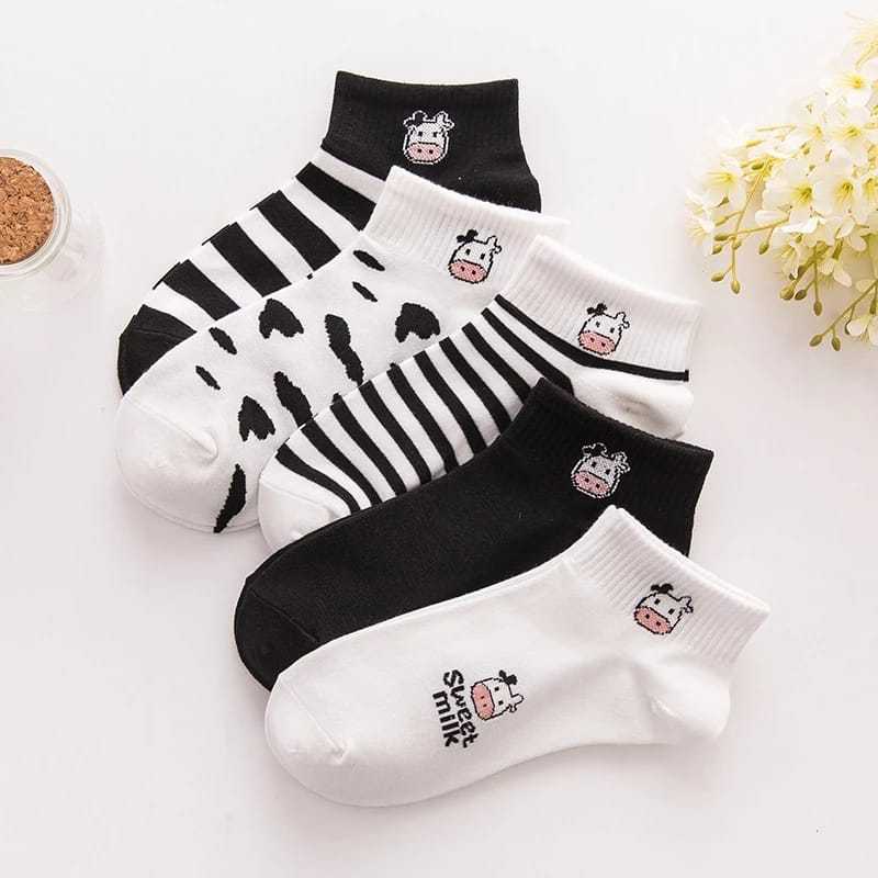 KAOS KAKI MOTIF SAPI LUCU HITAM PUTIH BERMOTIF SAPI KAOS KAKI PENDEK SEMATA KAKI UKURAN REMAJA