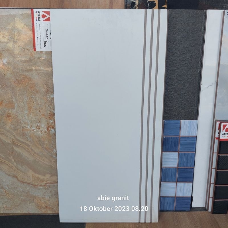 Granit anak tangga putih dop 30x60 bravo white