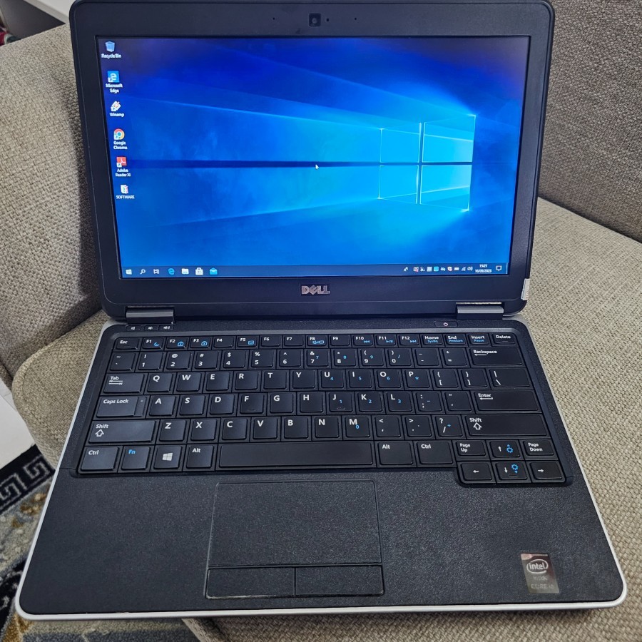 Laptop Dell Latitude E7250