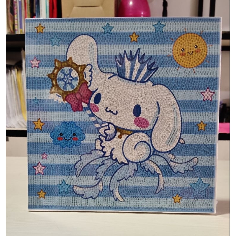 

KANVAS DIAMOND PAINTING SANRIO UK. 24X24 CM