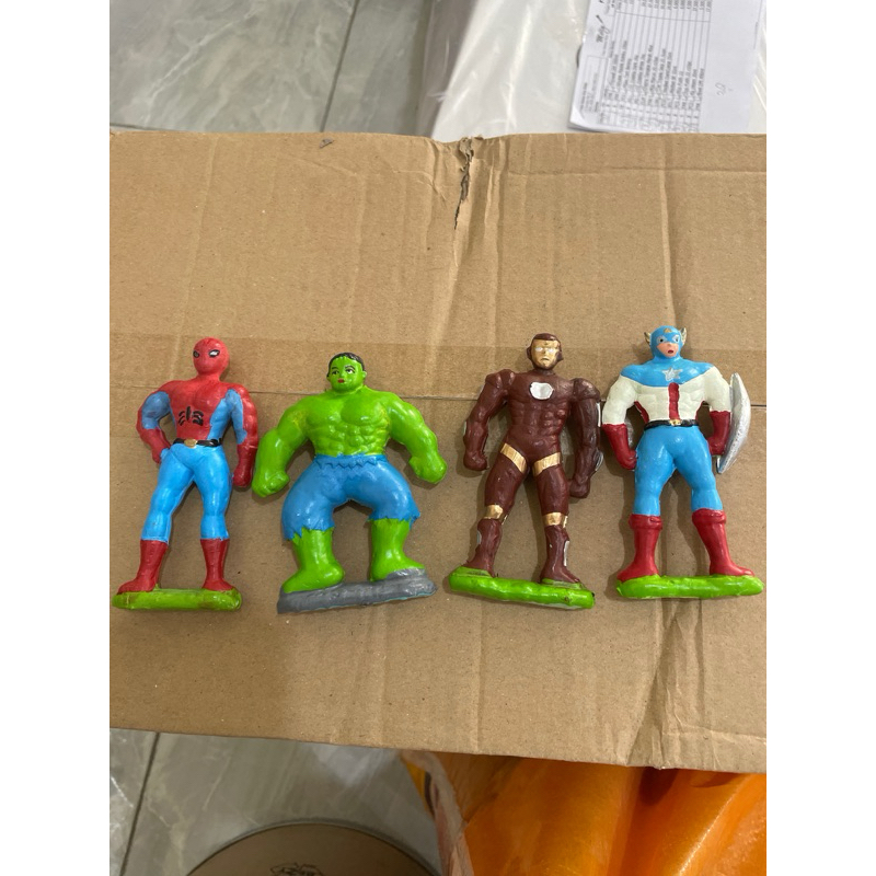 topper hiasan avenger plastik besar 1 set isi 4 untuk hiasan dekorasi kue ultah
