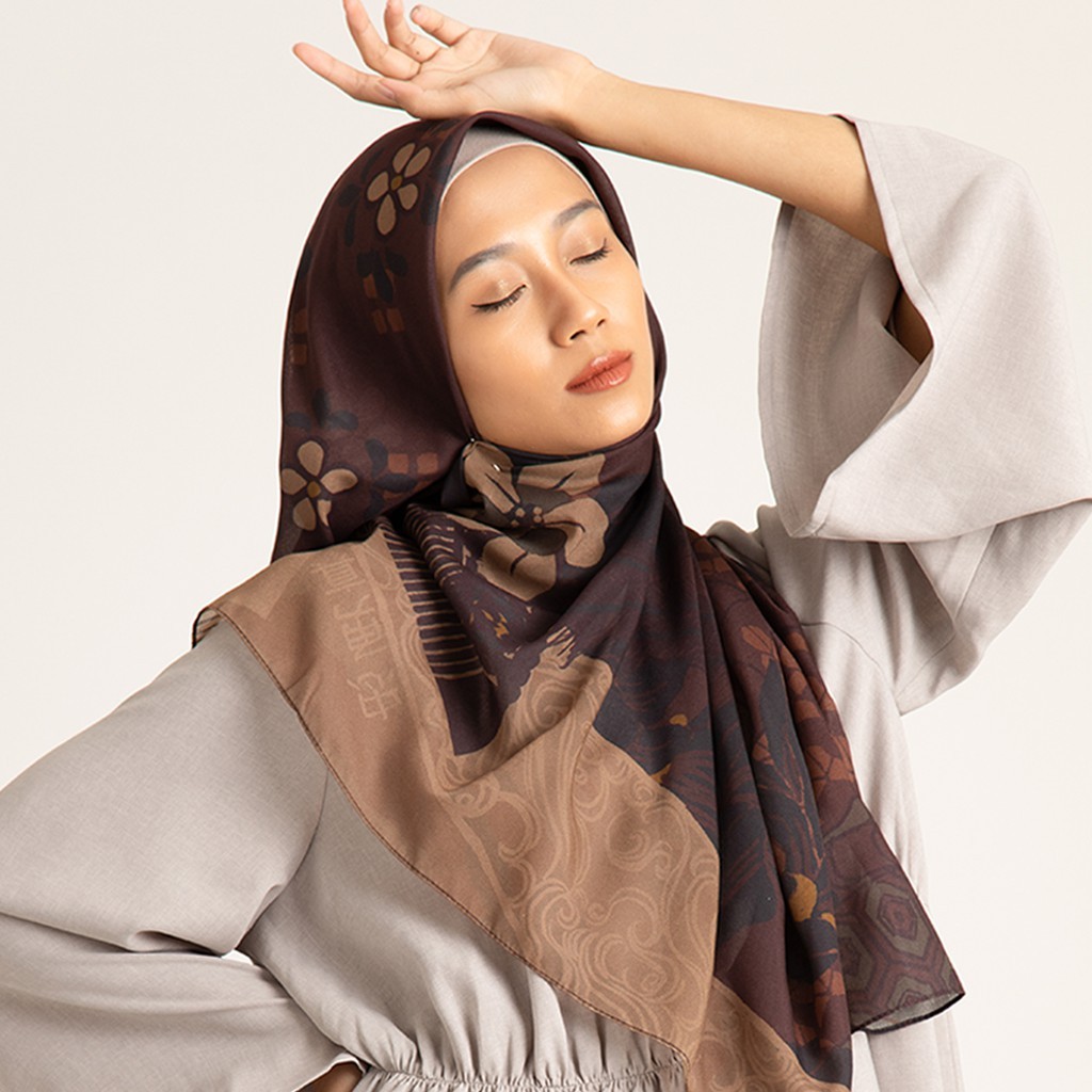 Kami Mulan Scarf Hijab Segi Empat Voal - No Box