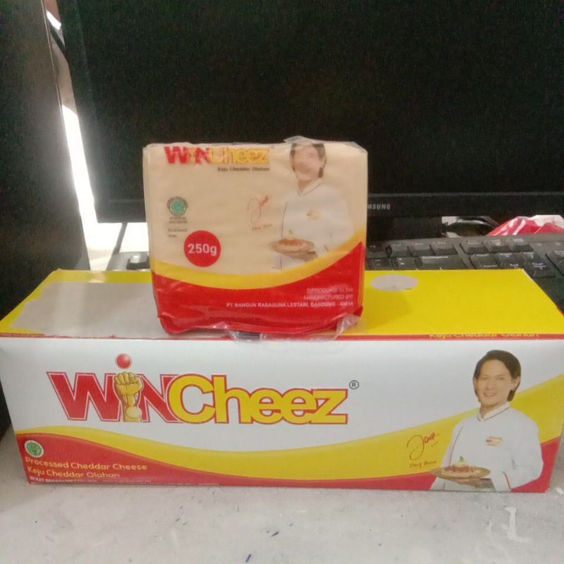 

Keju cheddar wincheez 250 gram