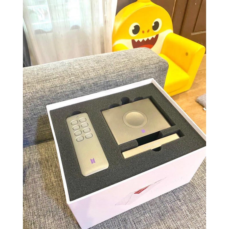 Jungkook BTS Mikrokosmos Mood Lamp (Artist Made Collection)