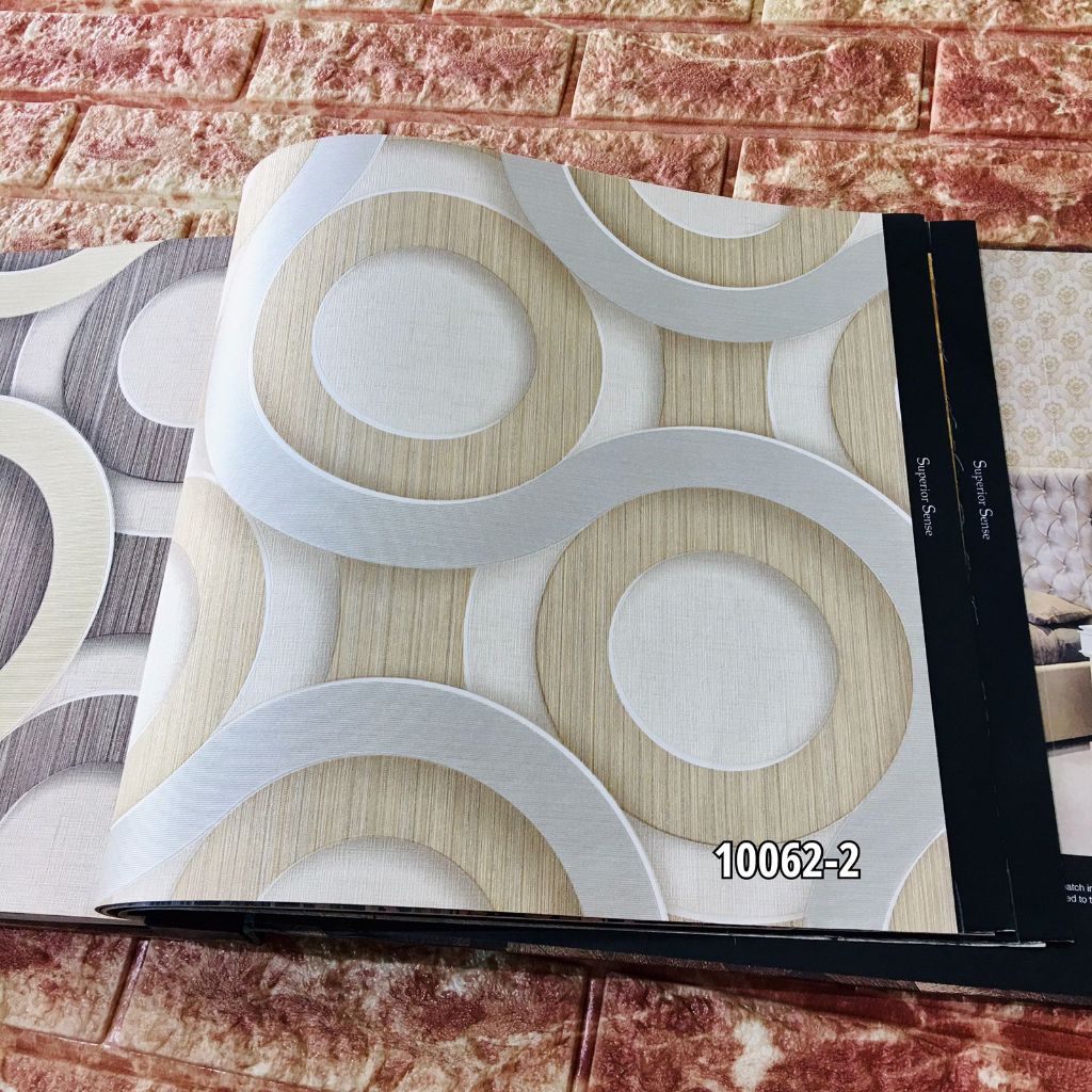WALLPAPER DINDING MOTIF BULAT SERAT KAYU MODERN COKLAT SUPERIOR SENSE