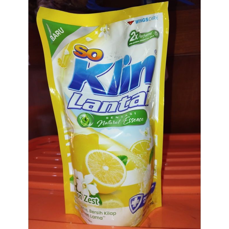 so klin lantai lemon 770ml