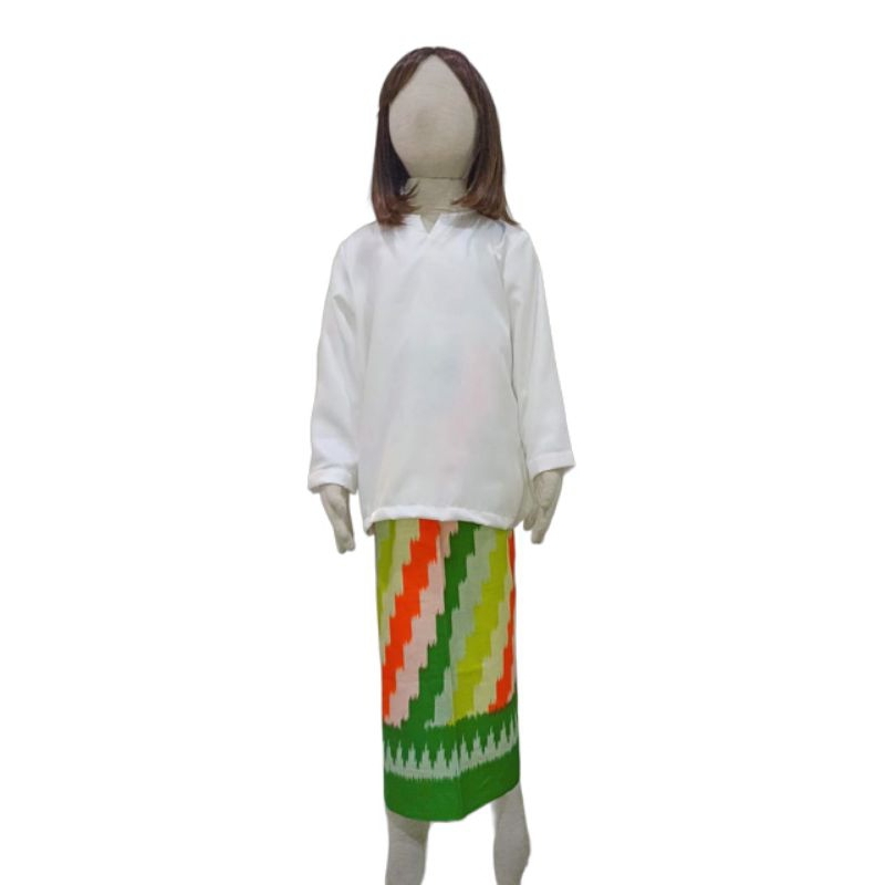 baju kurung melayu perempuan