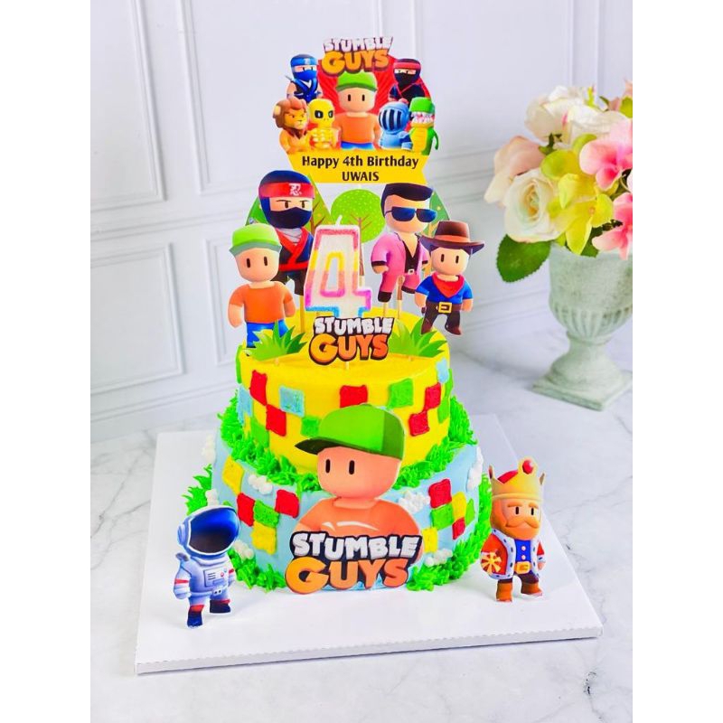 

cake ulang tahun/birthday stumble topper 2 tier