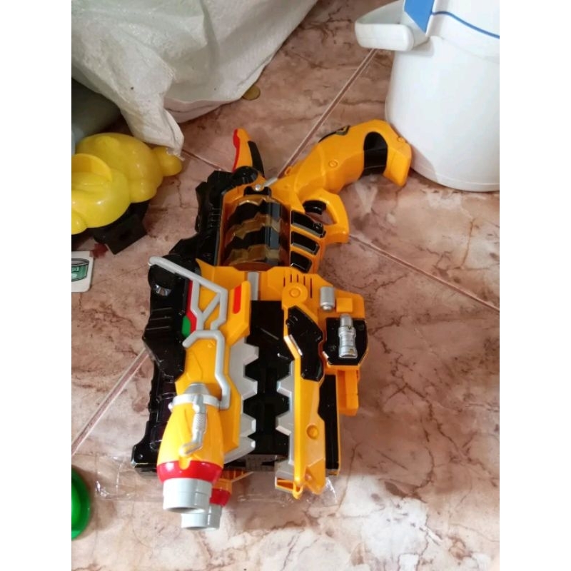 Dx weapon kyoryuger Gaburevolver changer