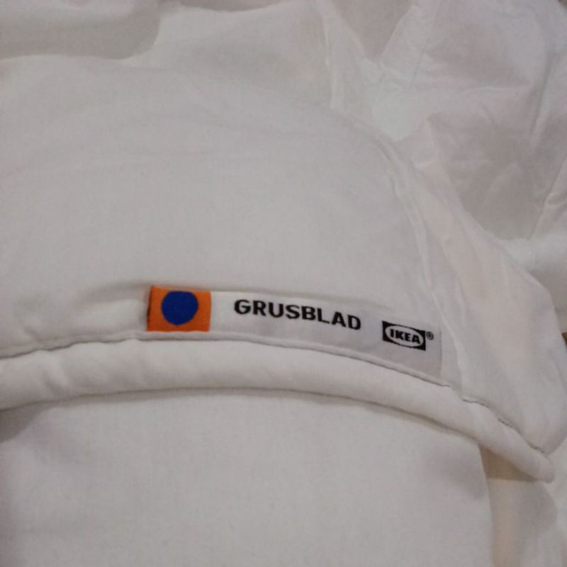 Quilt Hangat/Selimut IKEA Mulus Preloved