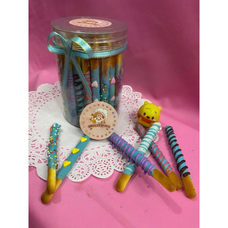 

coklat stick crunchy varian BLUEBERRY