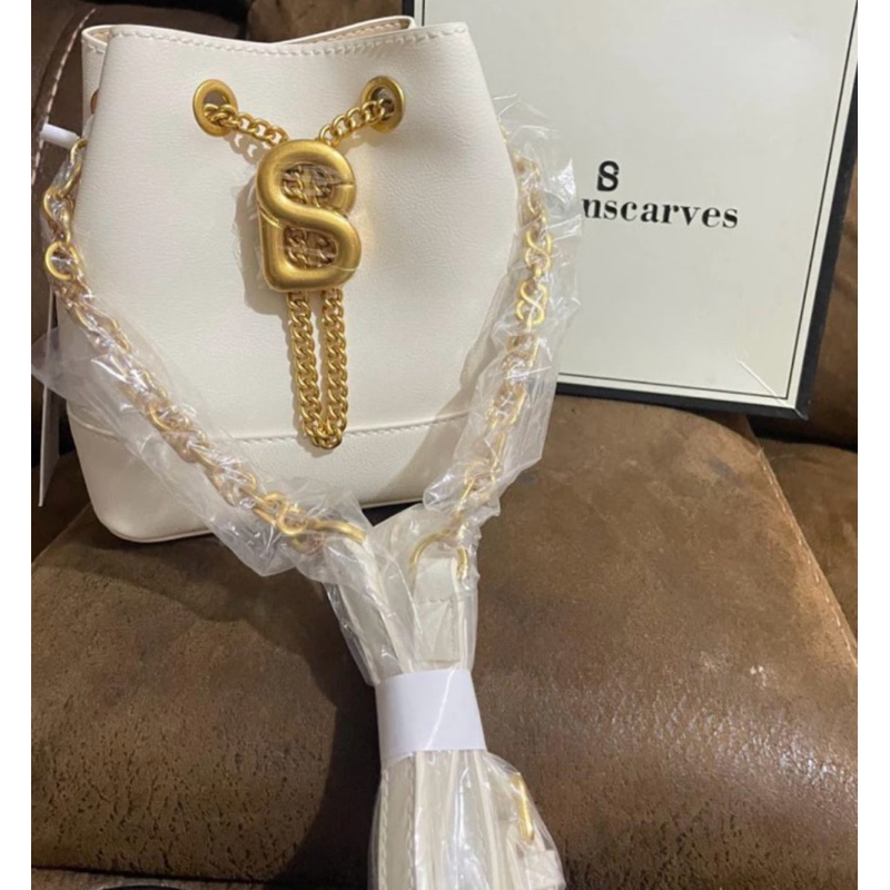 myra bag sugar buttonscarves