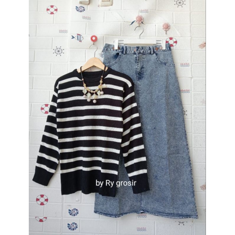 Setelan Wanita Rajut Rok Span Polos Jeans