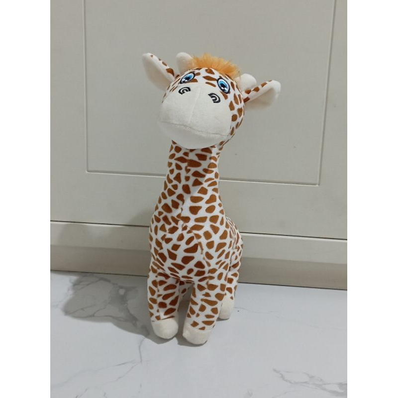 Boneka Jerapah Besar