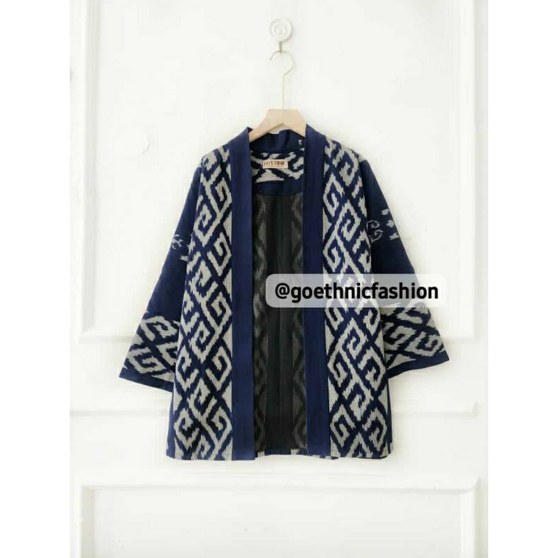 Cardigan tenun warna navy outer tenun toraja