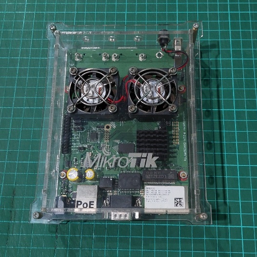 Mikrotik RBM33G lte