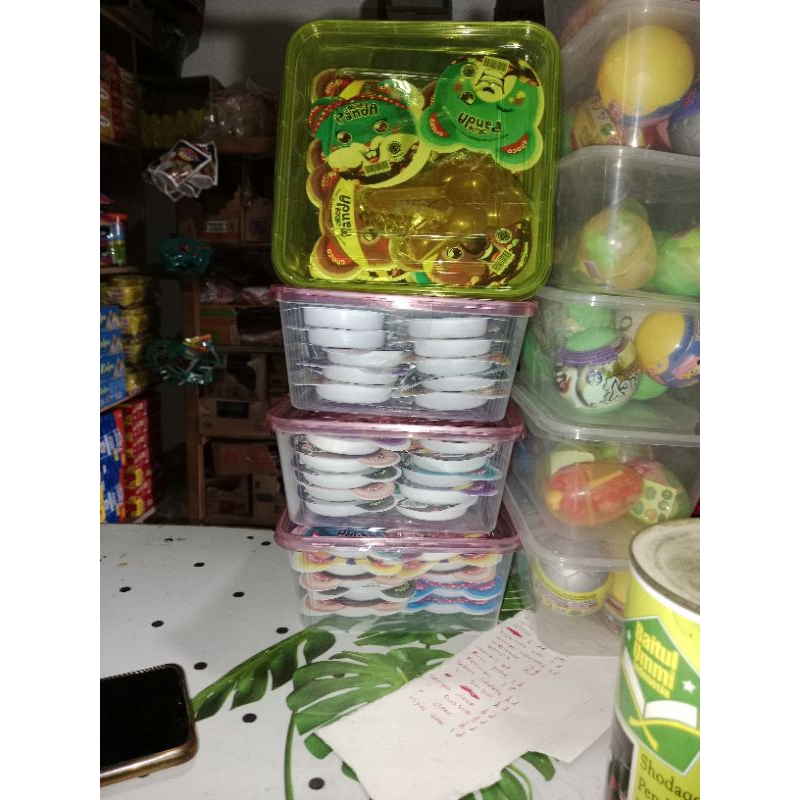 

SOBAT PANDA GRATIS LUNCH BOX ISI 20 JAJANAN 1000/JAJANAN BOCAH