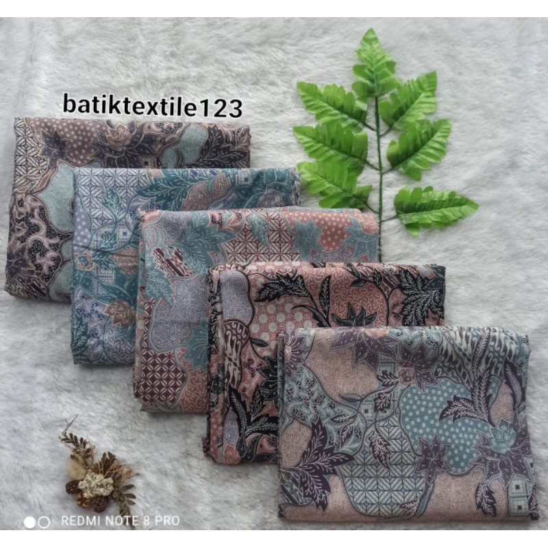 KAIN BATIK SEMISUTRA METERAN MOTIF MOJANG KELASIK TERBARU MODEREN Batik premium Batik Printing