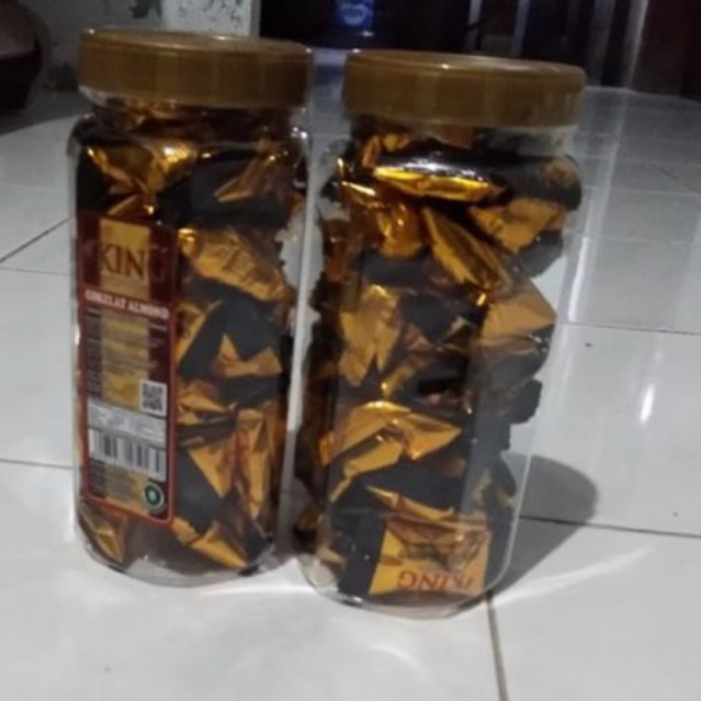 

coklat Almond dking per toples