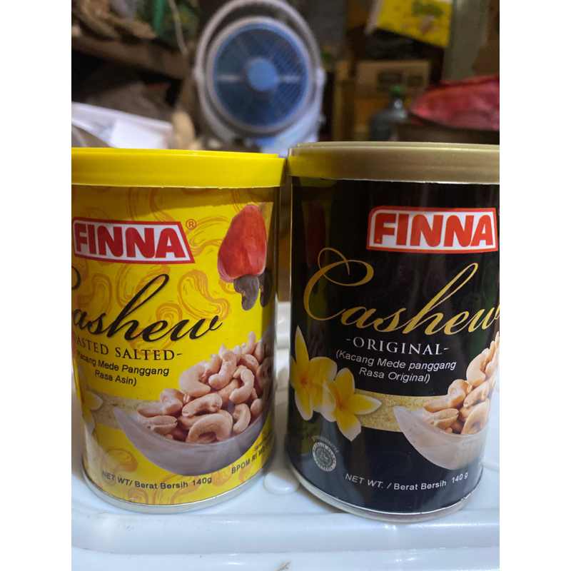 

finna cashew kacang mede 140gram
