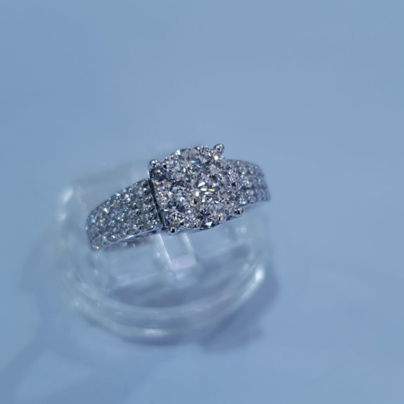 Cincin Berlian Eropa Emas Putih 17K