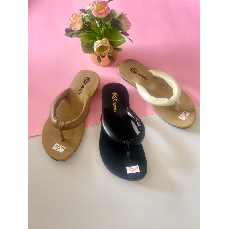 kayede.Sandal wanita mutiara/sandal wanita kekinian/sandal wanita korea/sandal jepit wanita dewasa t