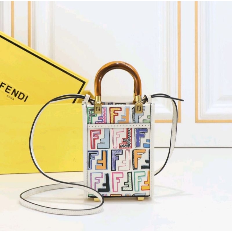 Top handle mini bag Fendi MIRROR