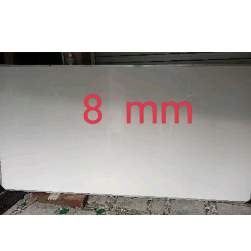 

Papan tulis whiteboard jumbo 8 mm (putih+hitam)