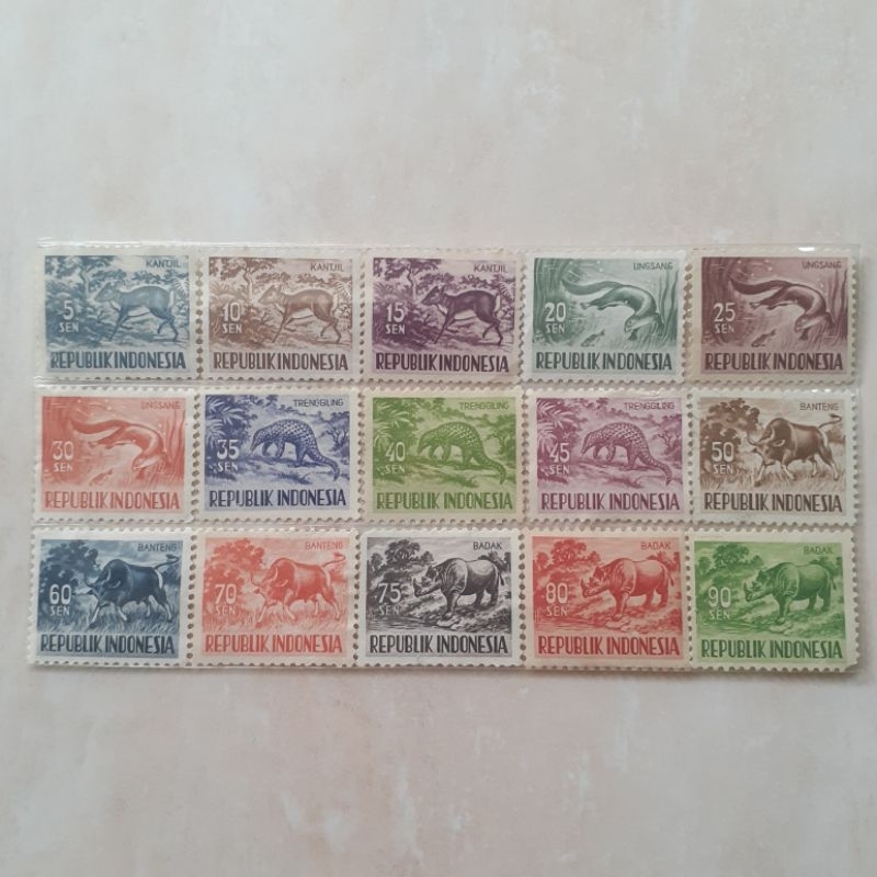 

(A) Perangko Indonesia Hewan Kecil Tahun 1956 set lengkap 15pcs