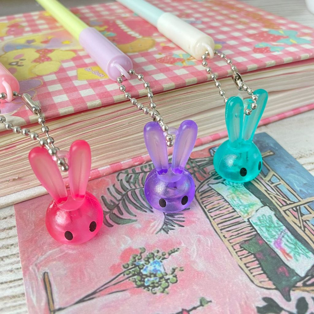 

Pulpen Gantungan Kepala Rabbit LUCU Tinta Biru / Bolpen Head Bunny UNIK Ready 3 Warna Varian Alat Tulis Stationary Sekolah Anak Kekinian Favorit Kualitas Terbaik bisa Grosir dan COD