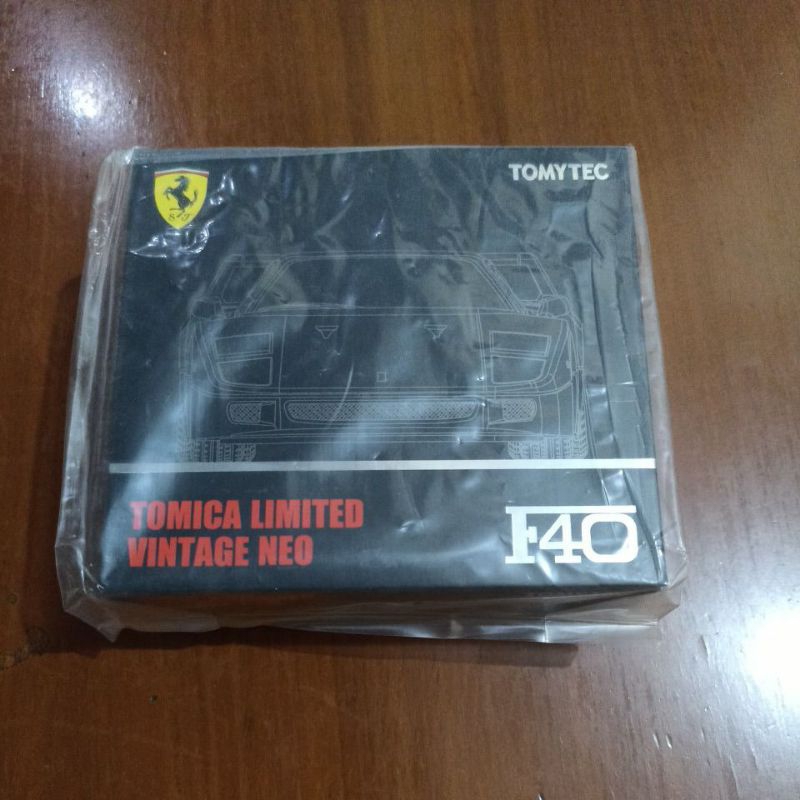 Tomica Limited Vintage Ferrari F40 Black