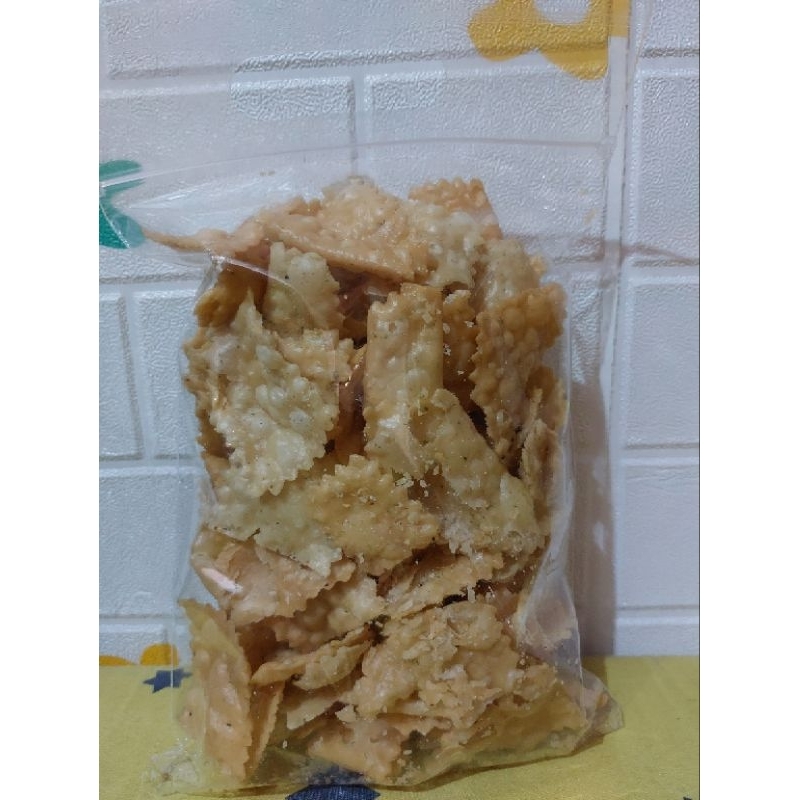 

Kripik Bawang Kentang 250 GR