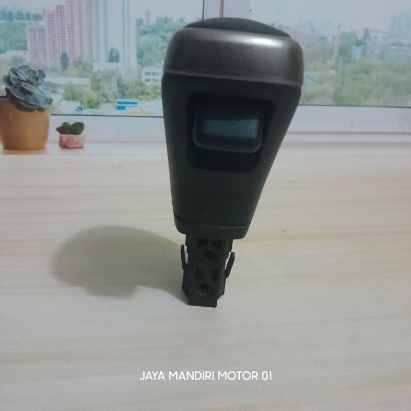 shift knop pernaseling matic mobil ford Fiesta honda jazz mobil brio original