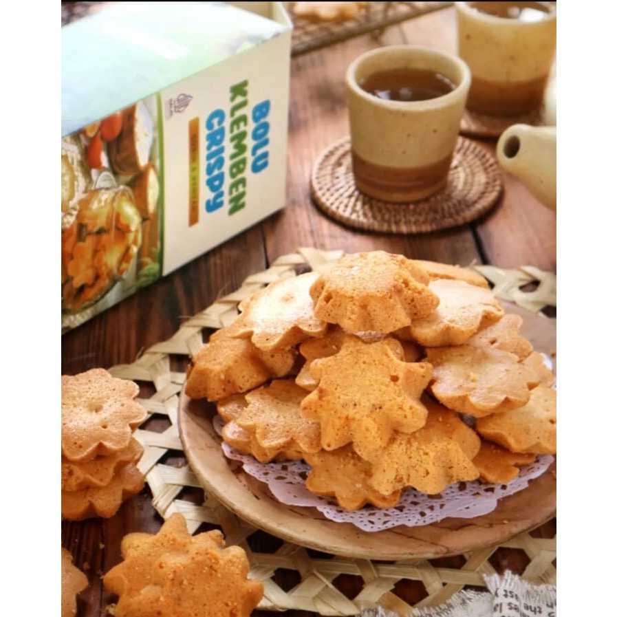 

Bolu Susu Crispy Gurih dan Renyah 150 gram | Bolu Klemben Crispy 150gr