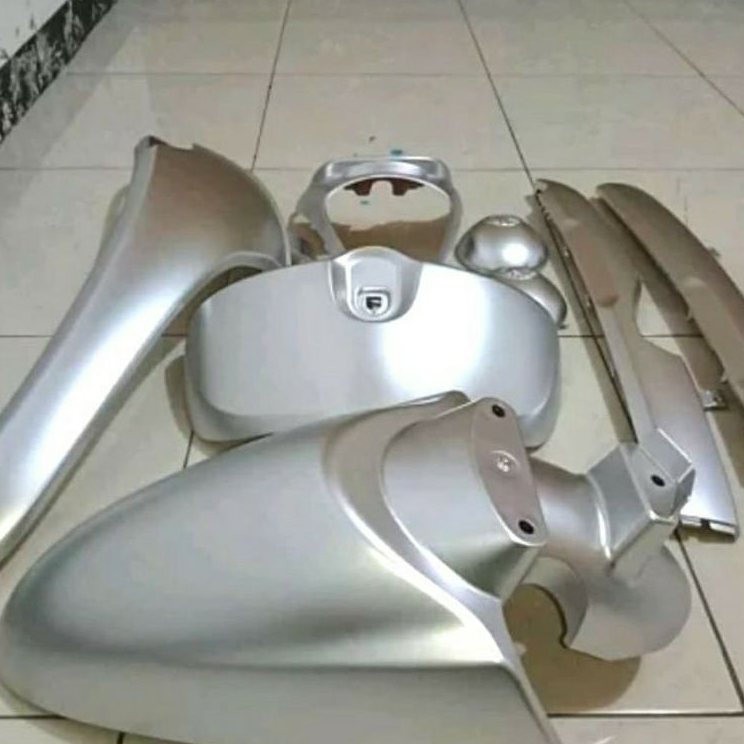 

Readystock Cat Silver PU 200ml - Cat silver Metallic