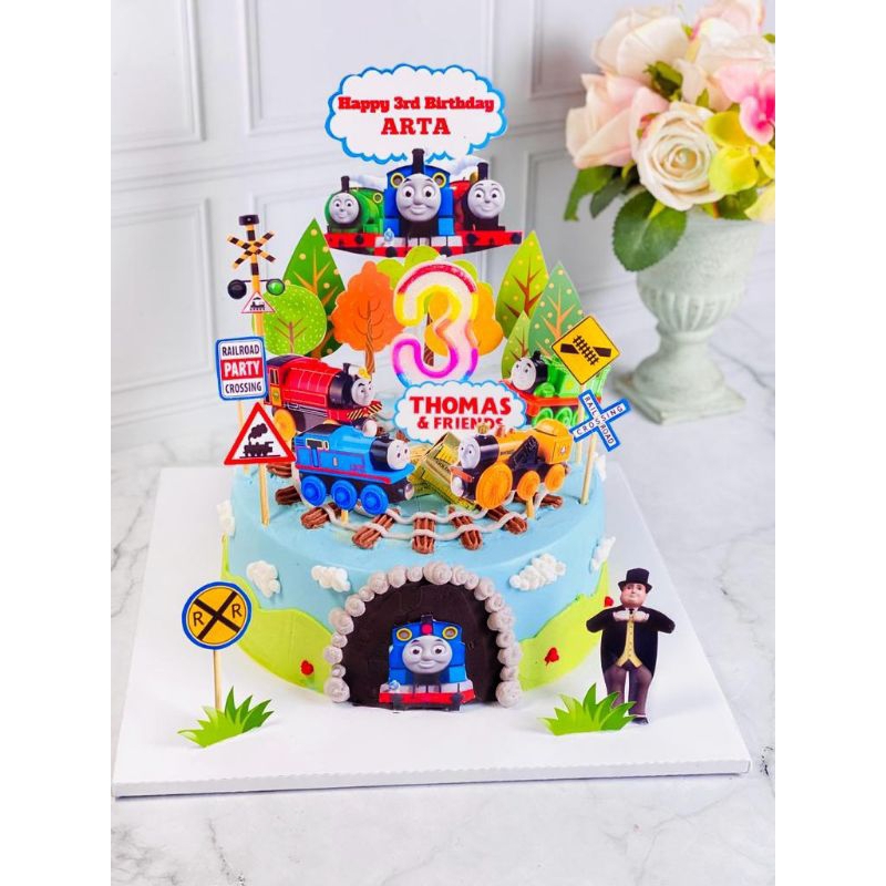 

kue ulang tahun birthday anak Thomas and Friends topper cake