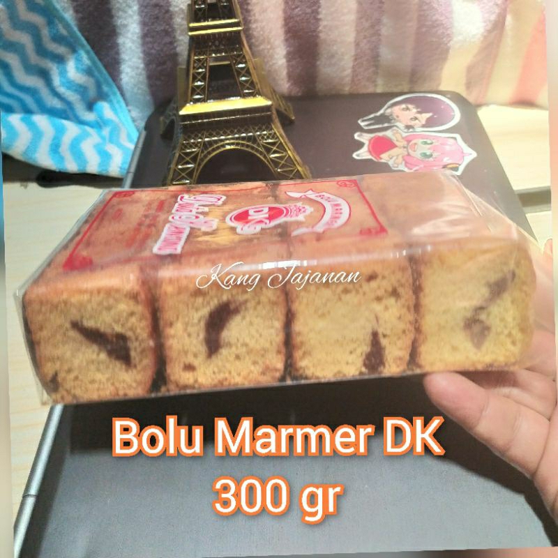 

Promo Bolu Marmer Premium DK berat kurleb 300 gr Oleh oleh Solo