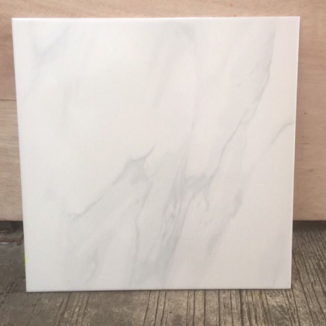 {FREEONGKIR} GAN KERAMIK LANTAI 40X40 UBIN 40X40 MARMER KW1 CARARA MOTIF LANTAI UKURAN 40X40