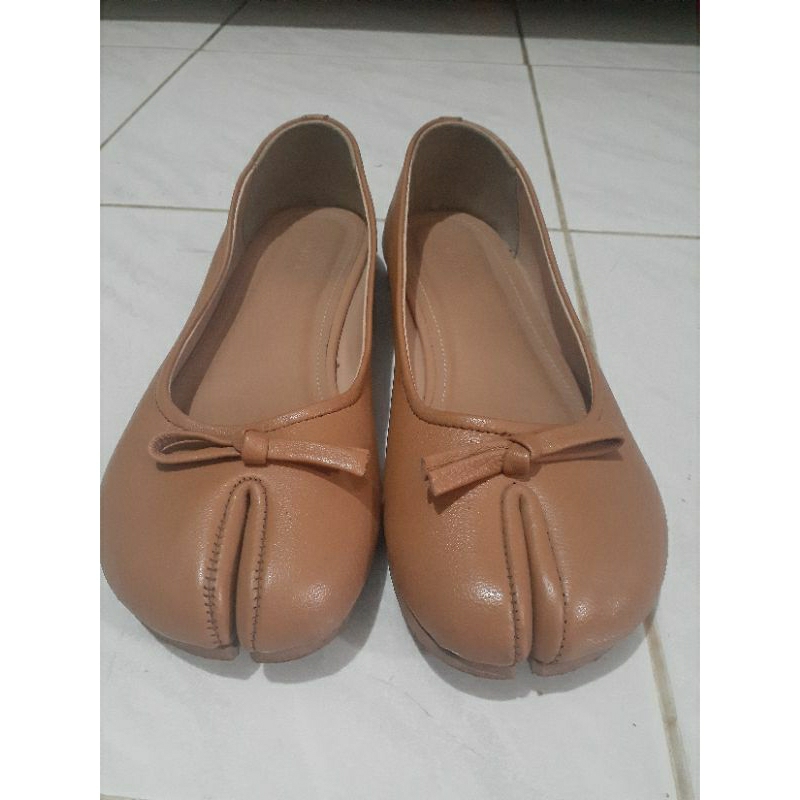 Preloved cajsa tabi shoes