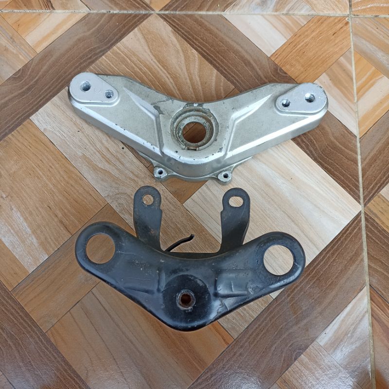 T atas segitiga stang set dudukan pangkon kupu kupu Viar star CX pnp Yamaha X1r x1R jupiter mx thail